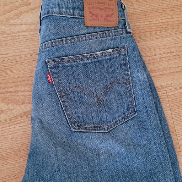 Levis wedgie icon - Picture 2 of 3